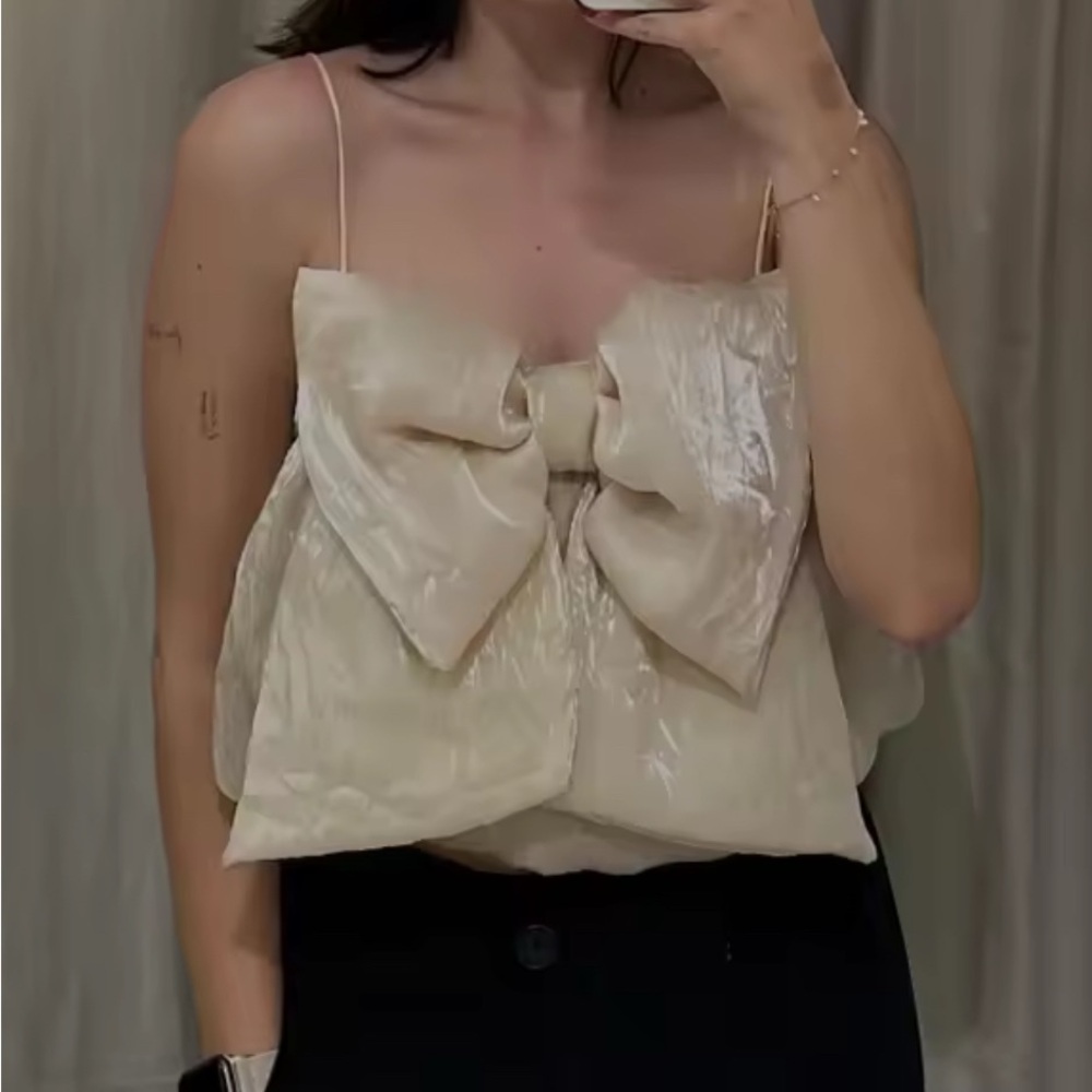 Elegant Zara Cream Bow Top